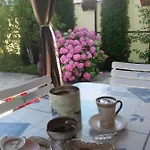 Kasinda Villa *