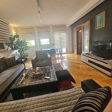 Kasinda Villa
